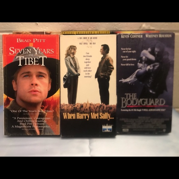 bunch of video cassette movies - Picture 3 of 8